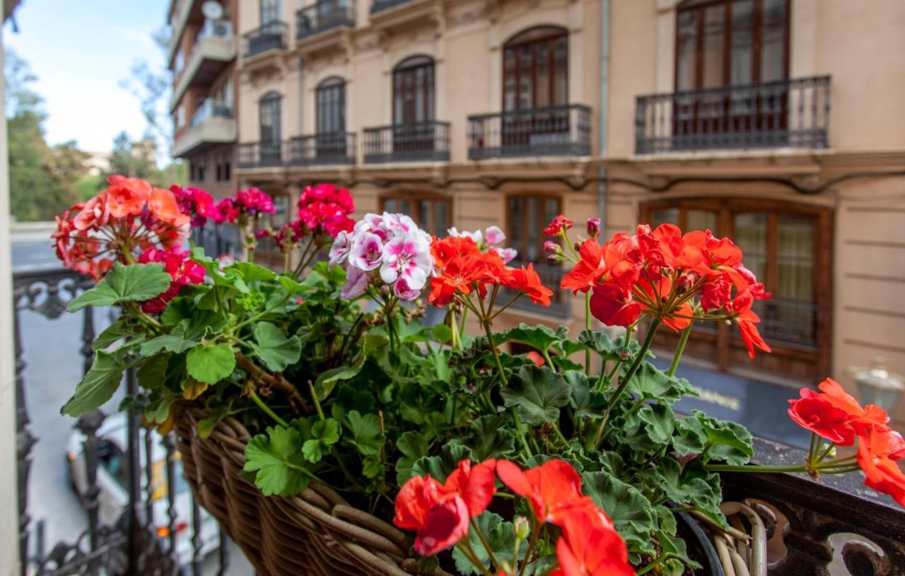 Luxurious & Alluring Home In Historic Town Valencia Ngoại thất bức ảnh
